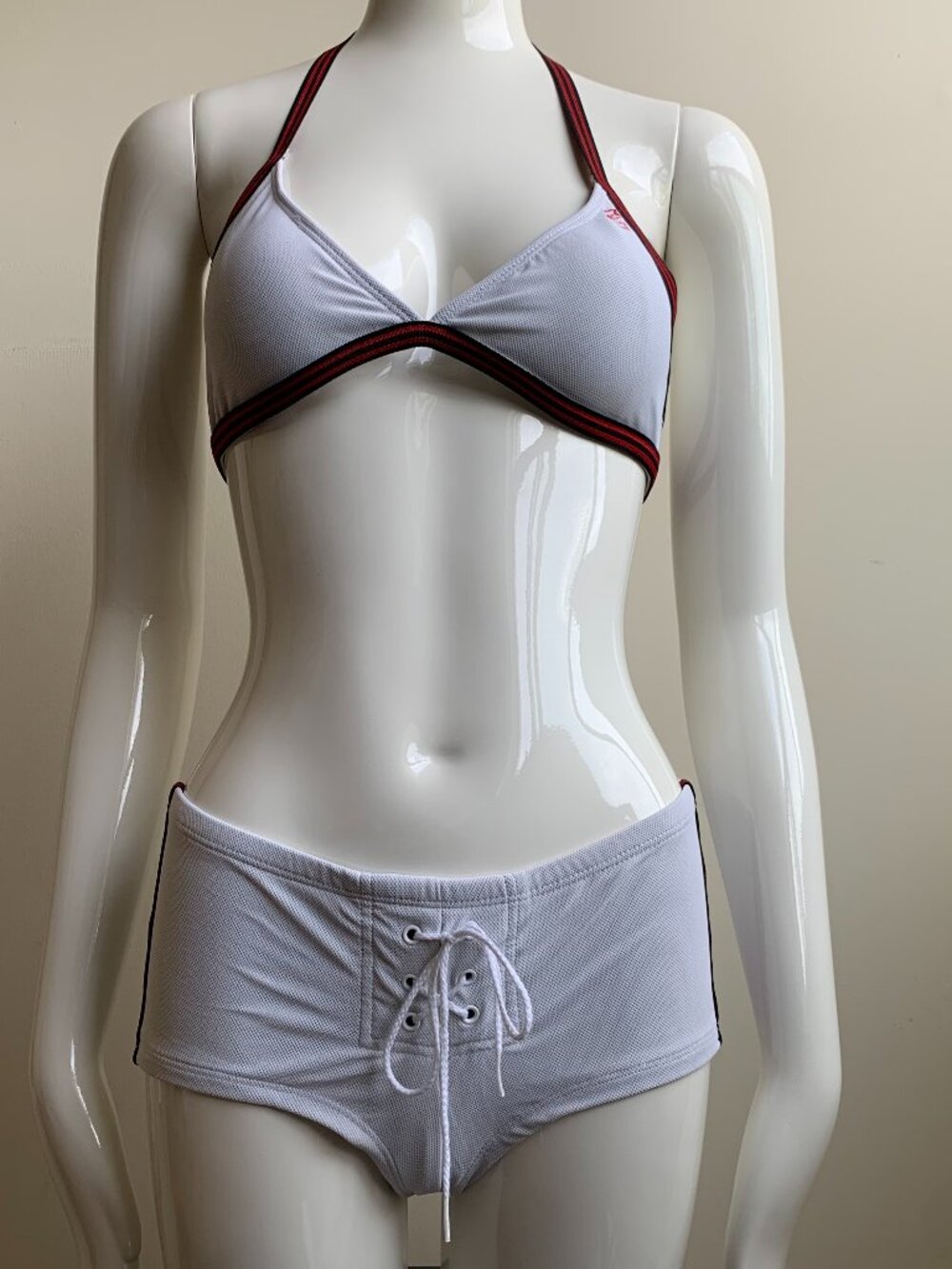 Billabong Bikini Vintage RARE Billabong boy leg short white jersey sporty